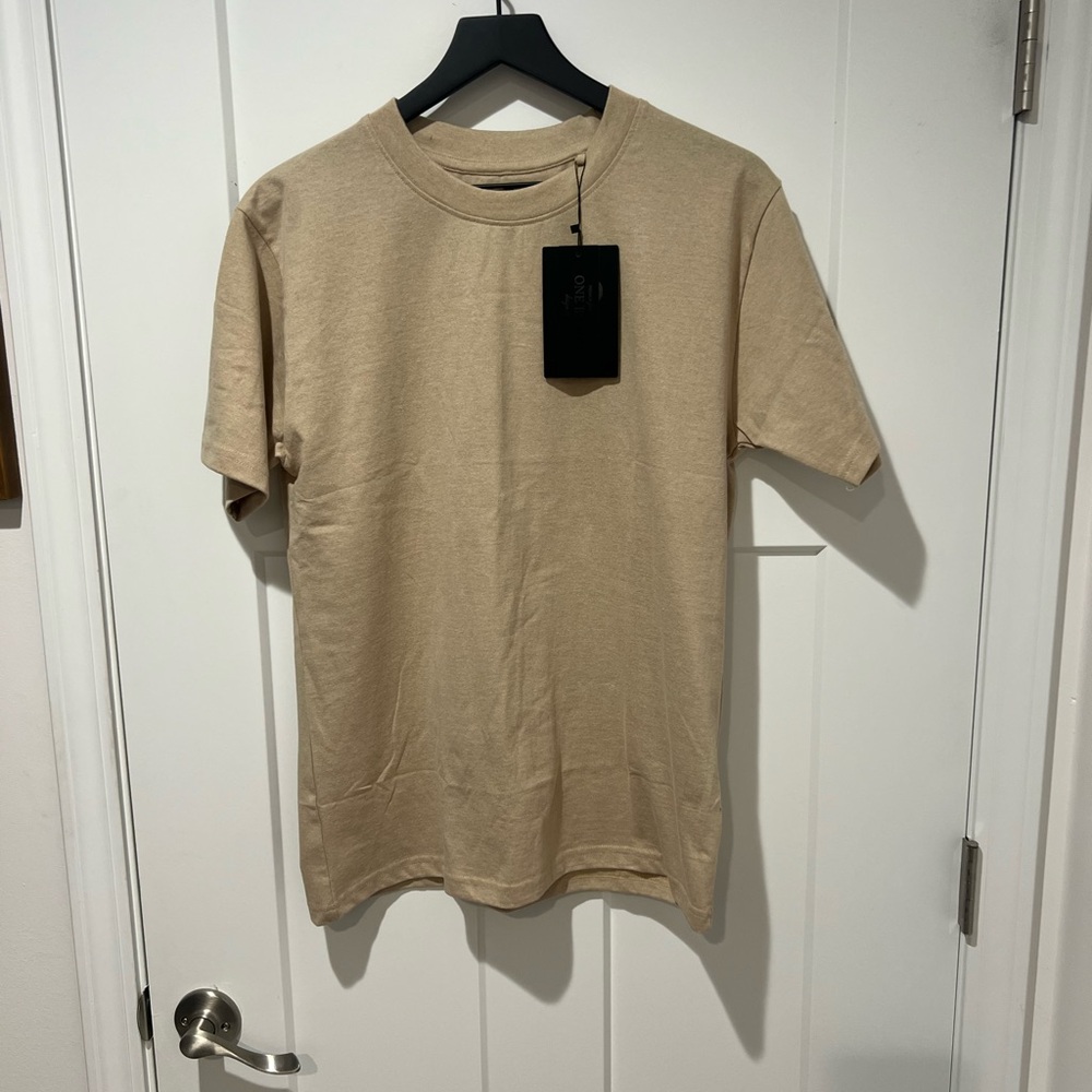 Men's Casual One Brand Apparel Tan Short Sleeve Tee Size Small